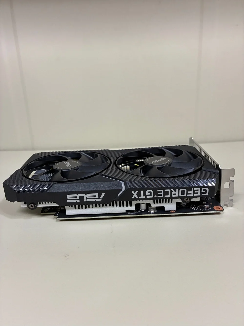 GIGABYTE GeForce GTX 1650 SUPER WINDFORCE OC GDDR6 Graphics Card - 4GB